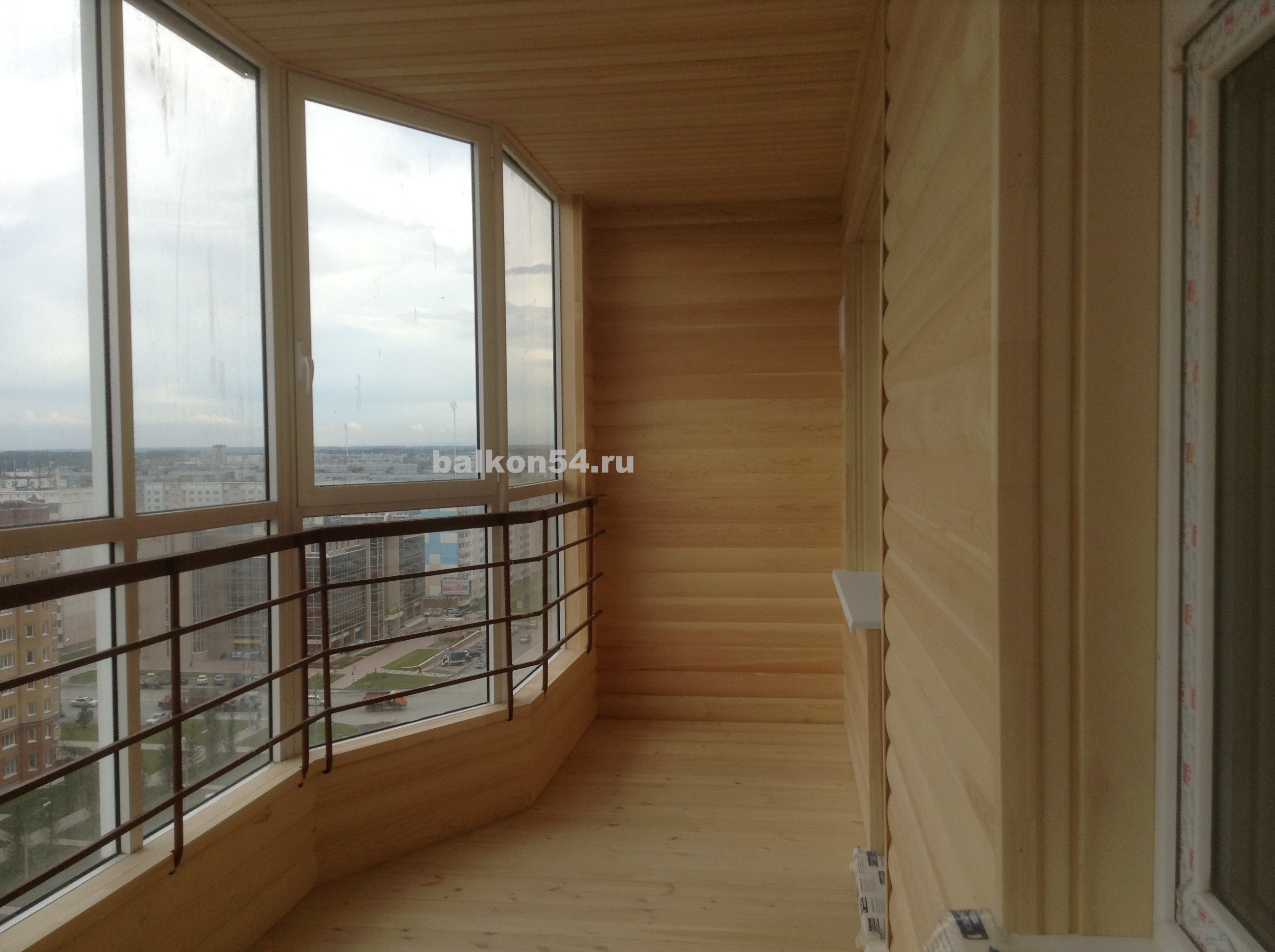 Отделка балкона блок хаусом – цены и фото